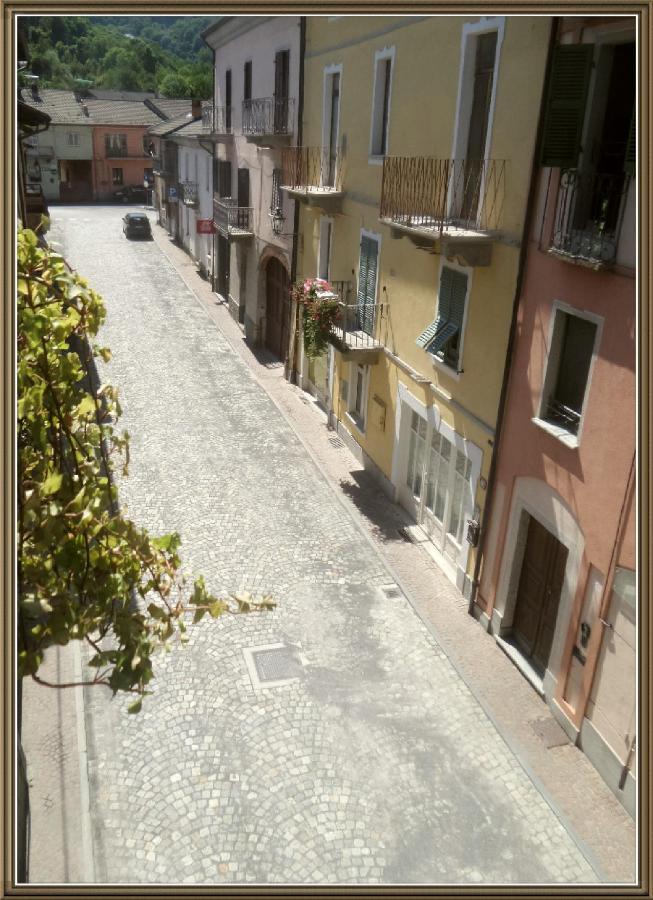 Cuntro' Granda Bed & Breakfast Boves Bagian luar foto