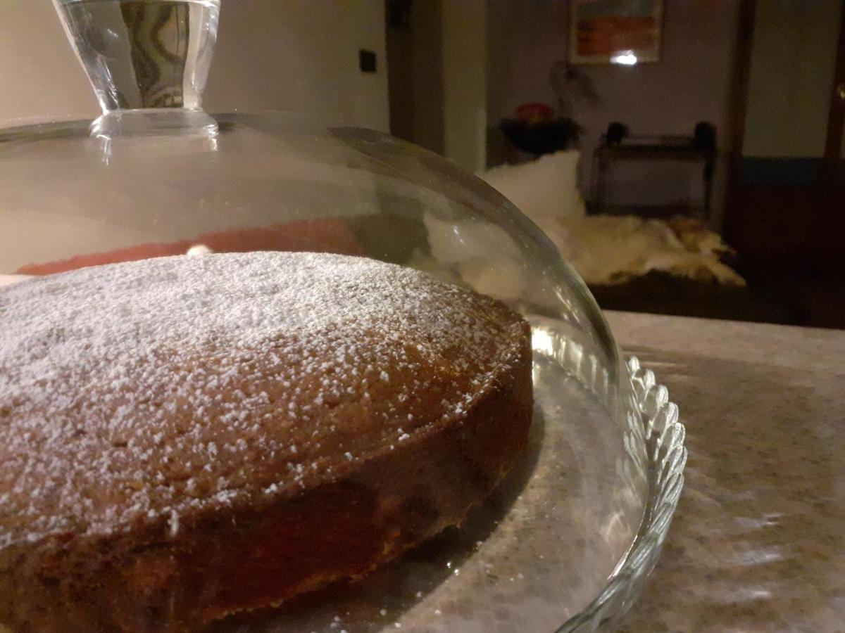 Cuntro' Granda Bed & Breakfast Boves Bagian luar foto